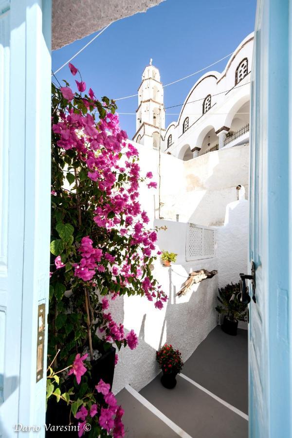 فيلا Santorinian Lava House Pýrgos المظهر الخارجي الصورة